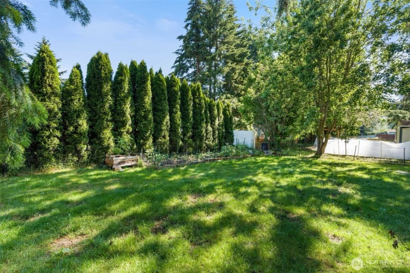 Property photo for 1024 Lincoln Avenue E, Tenino photo 20