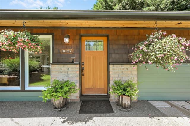Property photo for 10157 Ne 200th Street, Bothell photo 3
