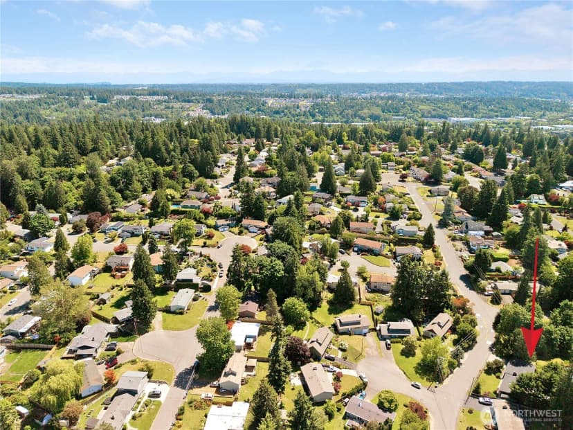 Property photo for 10157 Ne 200th Street, Bothell photo 37