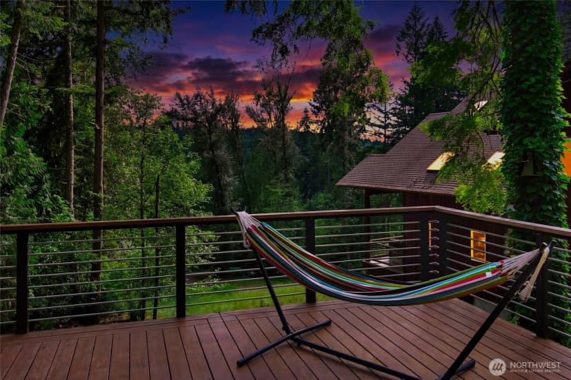 Property photo for 25210 Se 159th Street, Issaquah photo 31