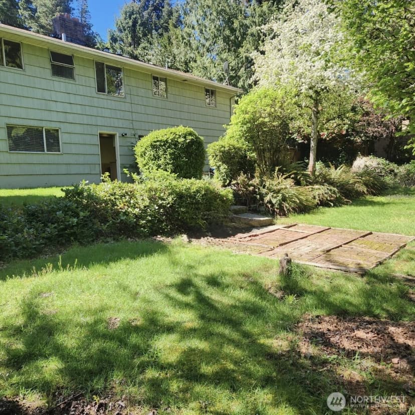 Property photo for 10034 Se 8th, Bellevue photo 18