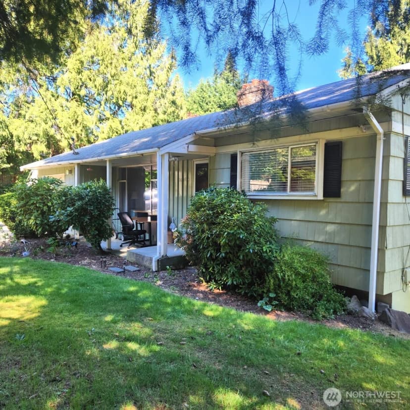 Property photo for 10034 Se 8th, Bellevue photo 17