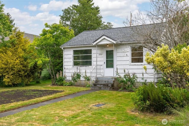 Property photo for 2812 Vallette Street, Bellingham