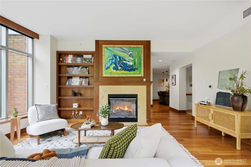 Property photo for 10620 Ne 9th Place #th-6, Bellevue photo 16