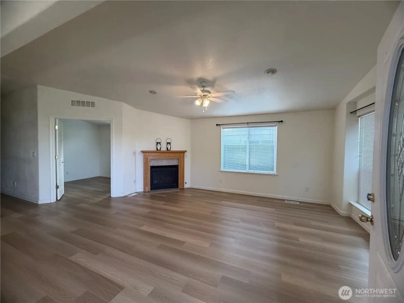 Property photo for 6108 91st Street Ct E #123, Puyallup photo 3