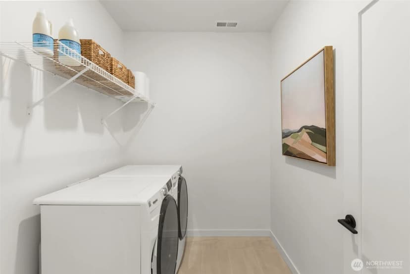 Property photo for 16015 Se 31st Lane, Bellevue photo 27