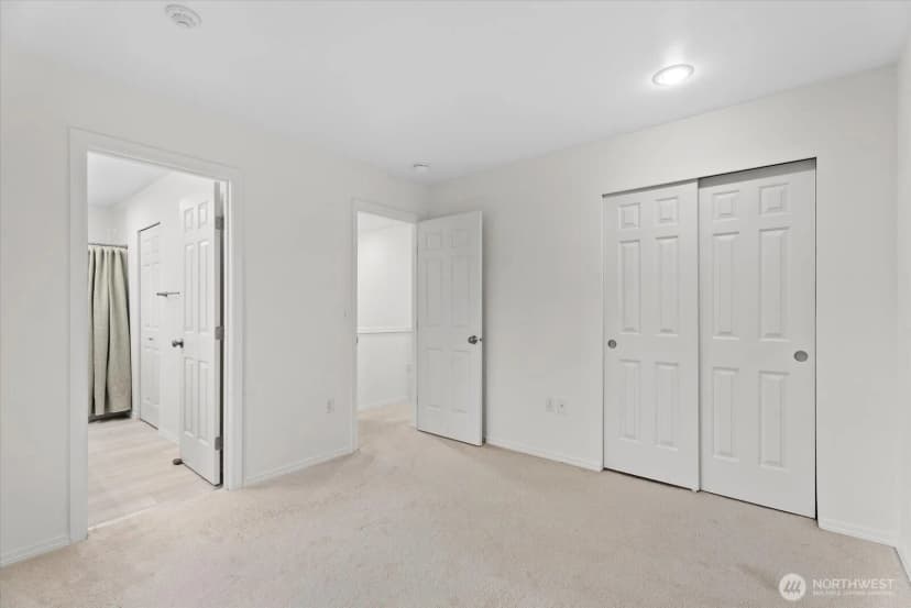 Property photo for 9630 178th Place Ne #2, Redmond photo 21