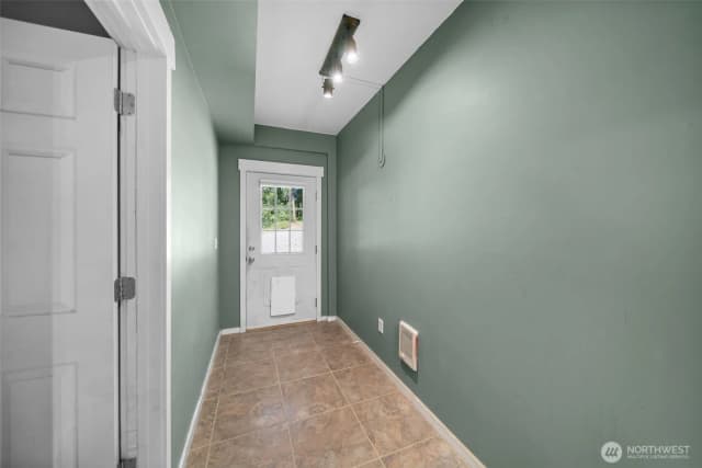 Property photo for 5579 Big Springs Ranch Road, Wenatchee photo 5