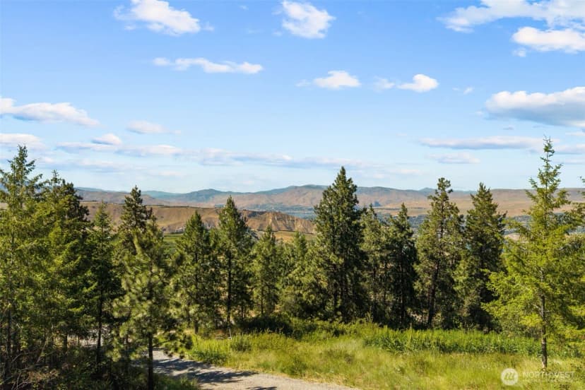 Property photo for 5579 Big Springs Ranch Road, Wenatchee photo 40