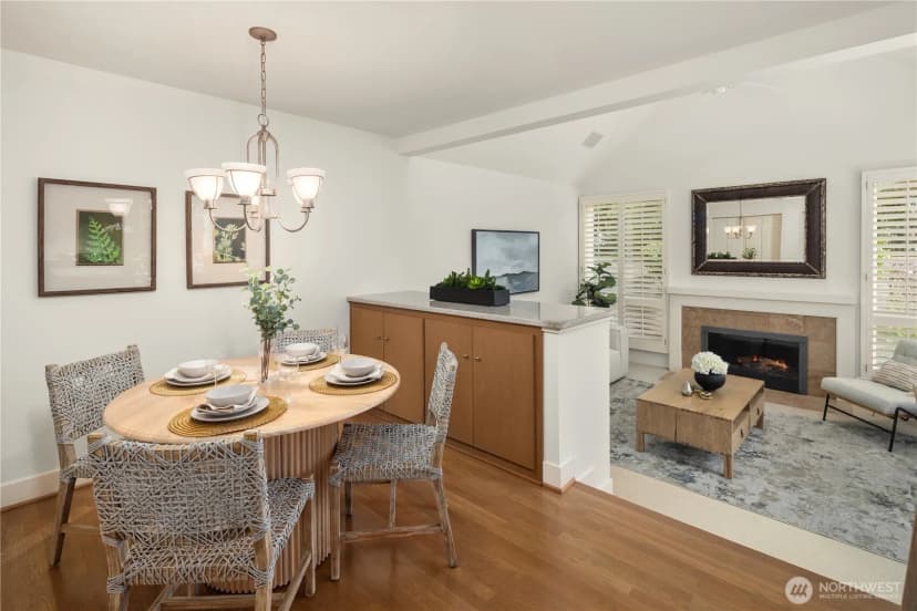Property photo for 1716 Bellevue Way Ne, Bellevue photo 15