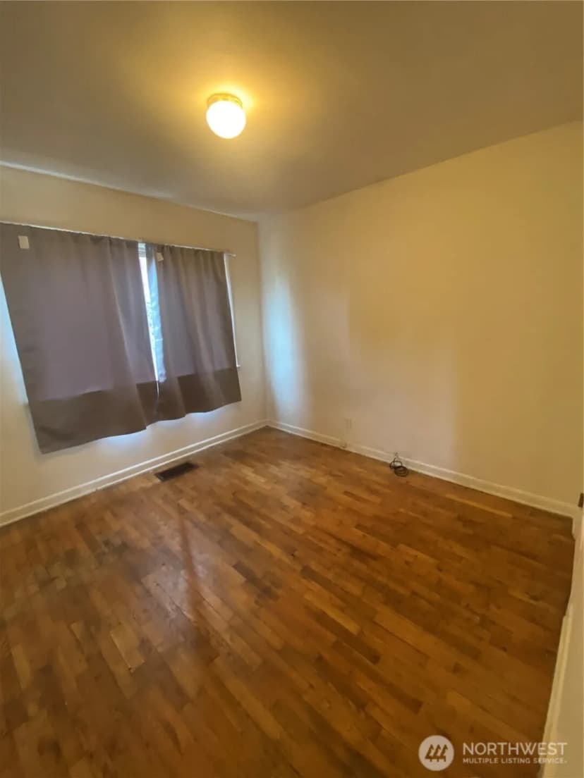 Property photo for 3625 15th Avenue S, Seattle photo 5