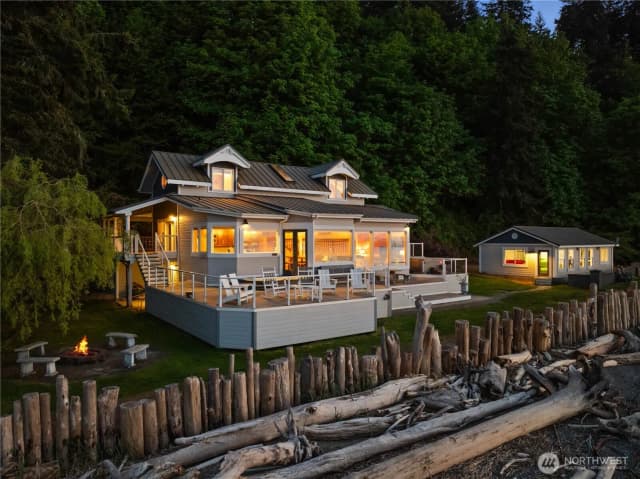 Property photo for 3364 Bultman Lane, Oak Harbor photo 2