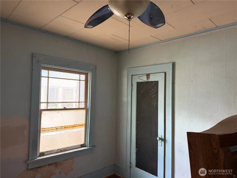 Property photo for 212 Ash Street S, Omak photo 6