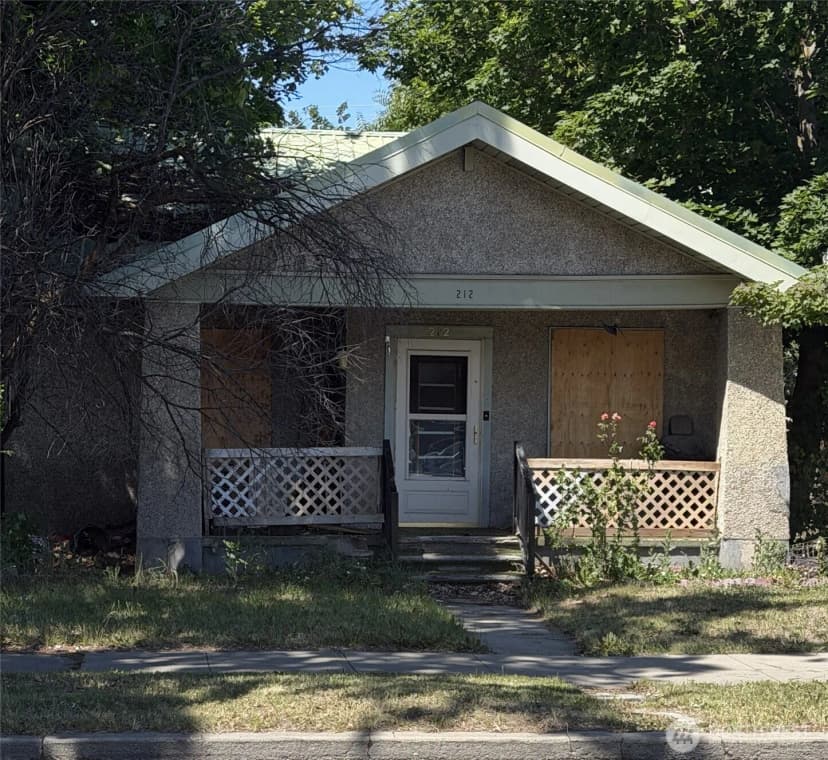 Property photo for 212 Ash Street S, Omak photo 8