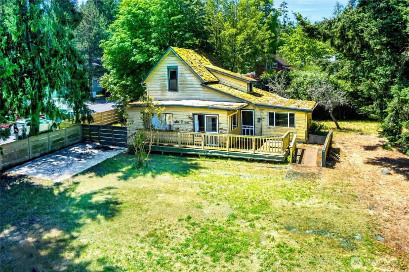 Property photo for 820 Guard Street, Friday Harbor photo 7