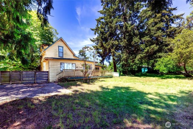 Property photo for 820 Guard Street, Friday Harbor