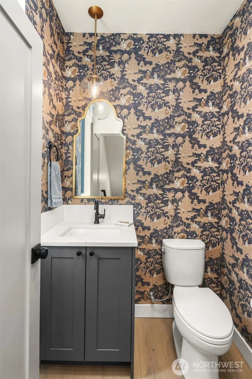 Property photo for 6735 11th Avenue Nw, Seattle photo 11