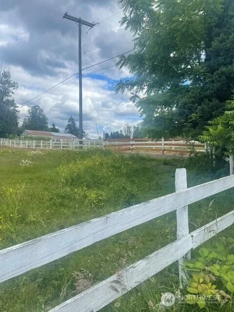 Property photo for 11800 148th Avenue Se, Renton photo 5