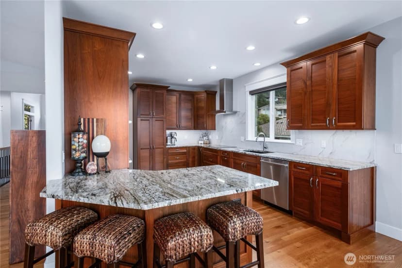 Property photo for 4122 Ellisport Place, Anacortes photo 10