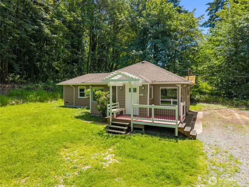 Property photo for 2703 25th Street Sw, Puyallup photo 6