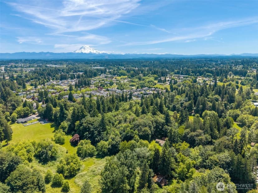 Property photo for 2703 25th Street Sw, Puyallup photo 22