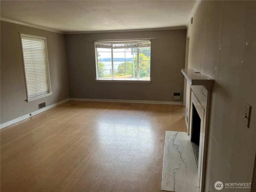 Property photo for 2612 W Galer Street, Seattle photo 12