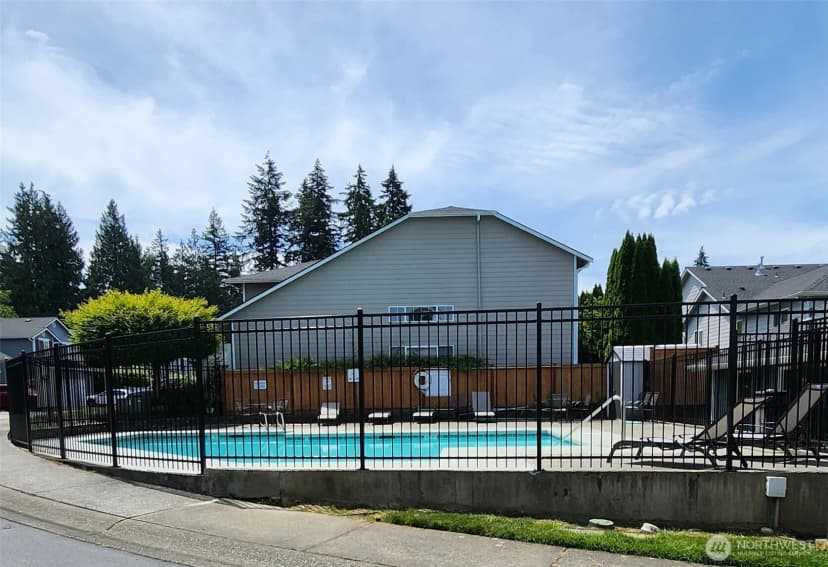 Property photo for 1905 98th Street Se #2, Everett photo 14