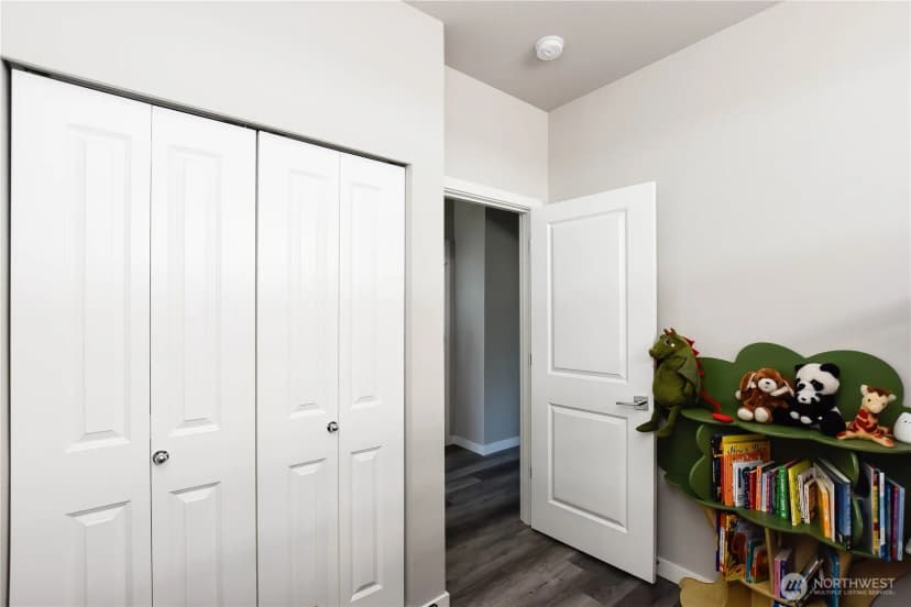 Property photo for 14229 9th Place W, Lynnwood photo 17