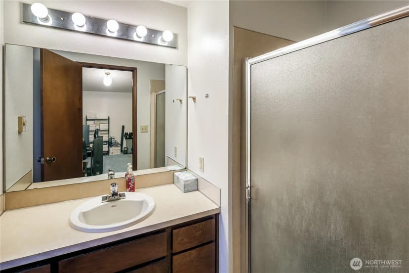 Property photo for 12404 233rd Street Ne, Arlington photo 36
