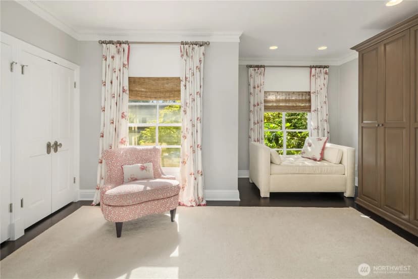 Property photo for 1250 Parkside Drive E, Seattle photo 34