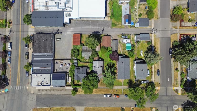 Property photo for 809 E Morton Street, Tacoma photo 29