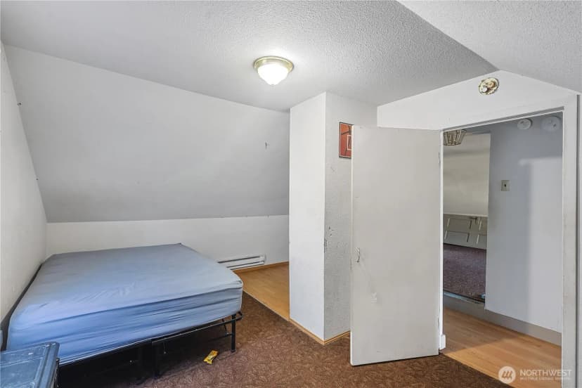 Property photo for 809 E Morton Street, Tacoma photo 9