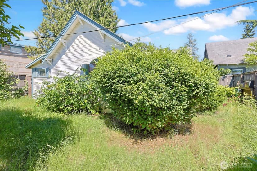 Property photo for 809 E Morton Street, Tacoma photo 27