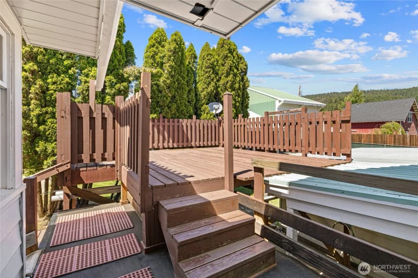 Property photo for 107 W Montana Avenue, Roslyn photo 22