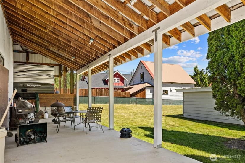 Property photo for 107 W Montana Avenue, Roslyn photo 27
