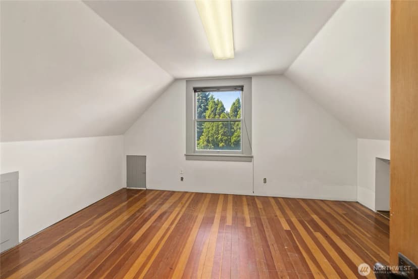 Property photo for 107 W Montana Avenue, Roslyn photo 19
