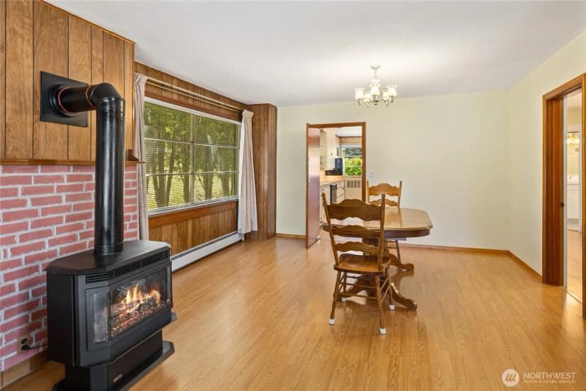 Property photo for 107 W Montana Avenue, Roslyn photo 7