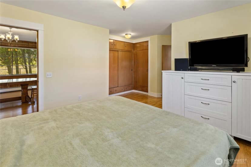 Property photo for 107 W Montana Avenue, Roslyn photo 13