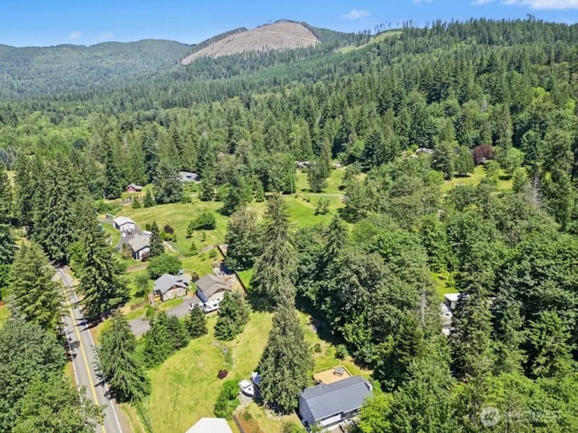 Property photo for 26910 Se 154th Place, Issaquah photo 3