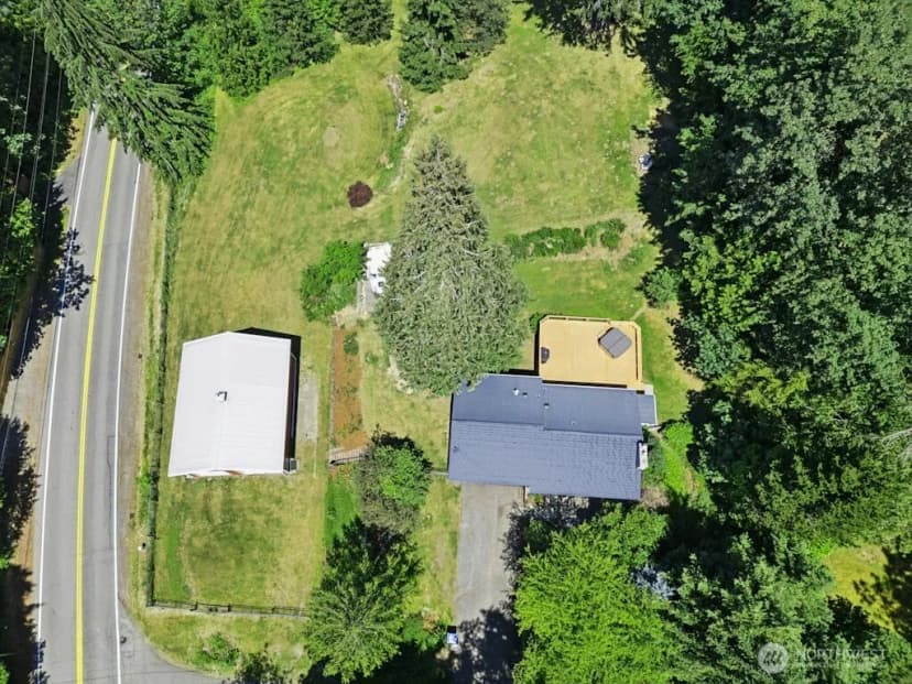 Property photo for 26910 Se 154th Place, Issaquah photo 2