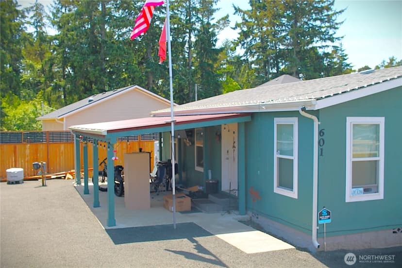 Property photo for 601 Veterans Avenue, Westport