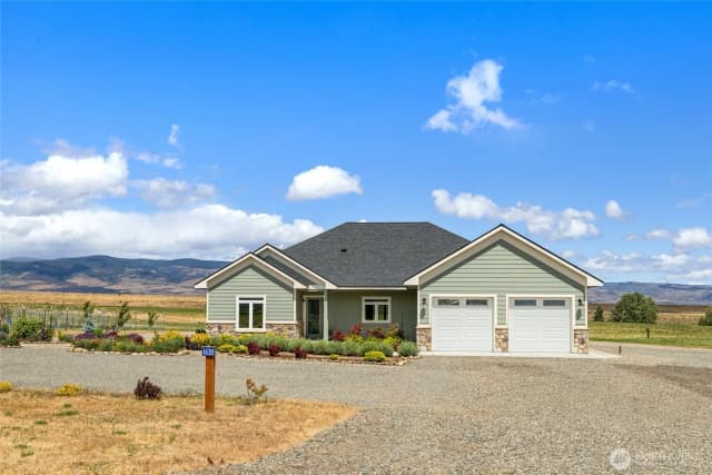 Property photo for 1630 Bitterbrush Drive, Ellensburg photo 4