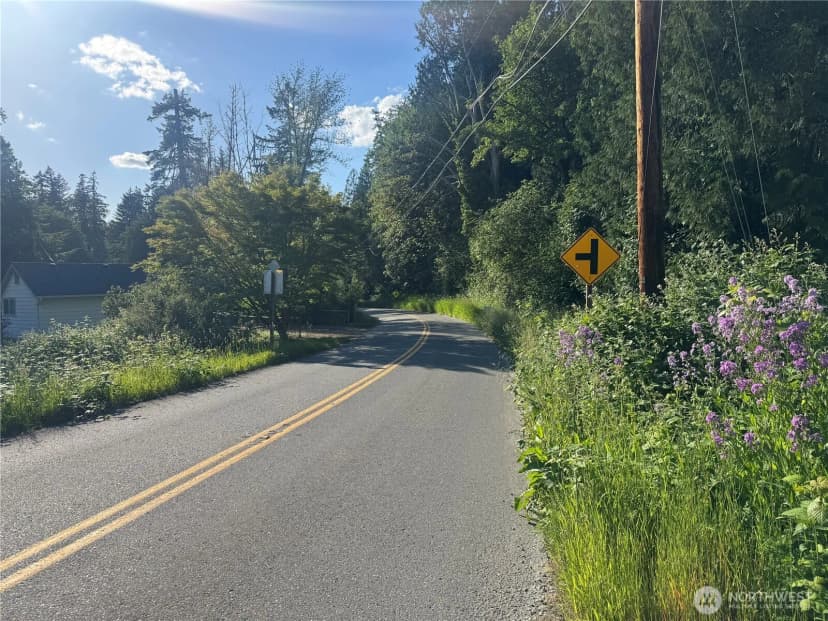 Property photo for 22728 Upper Dorre Don Way Se, Maple Valley photo 13