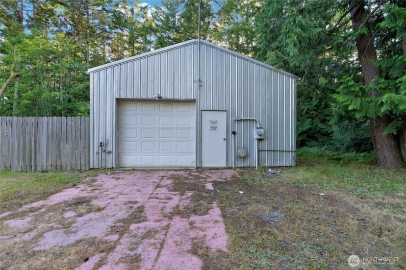 Property photo for 300 S 2nd Street, Port Townsend photo 32