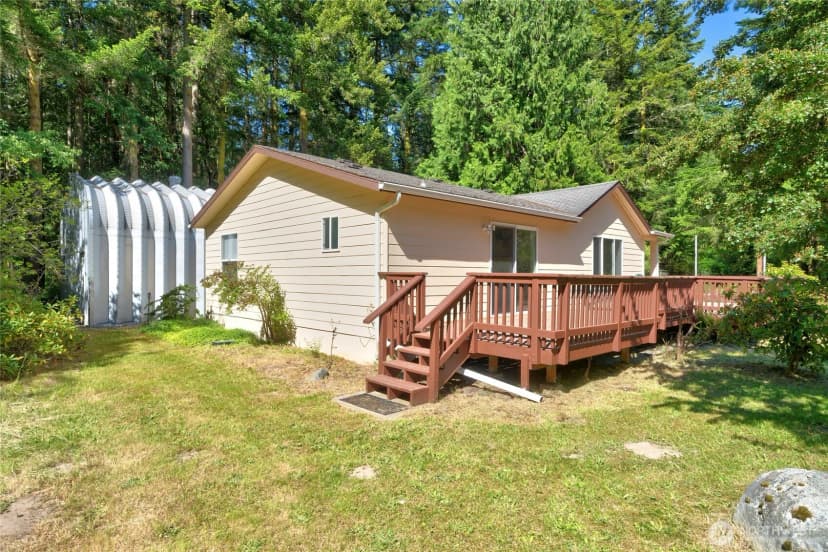 Property photo for 300 S 2nd Street, Port Townsend photo 5