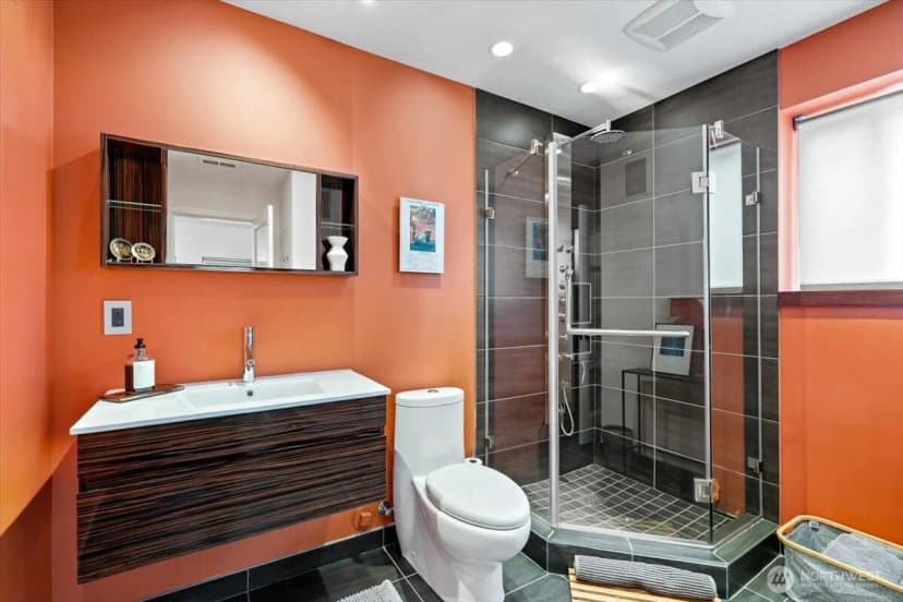 Property photo for 6144 Ne 194th Place, Kenmore photo 22