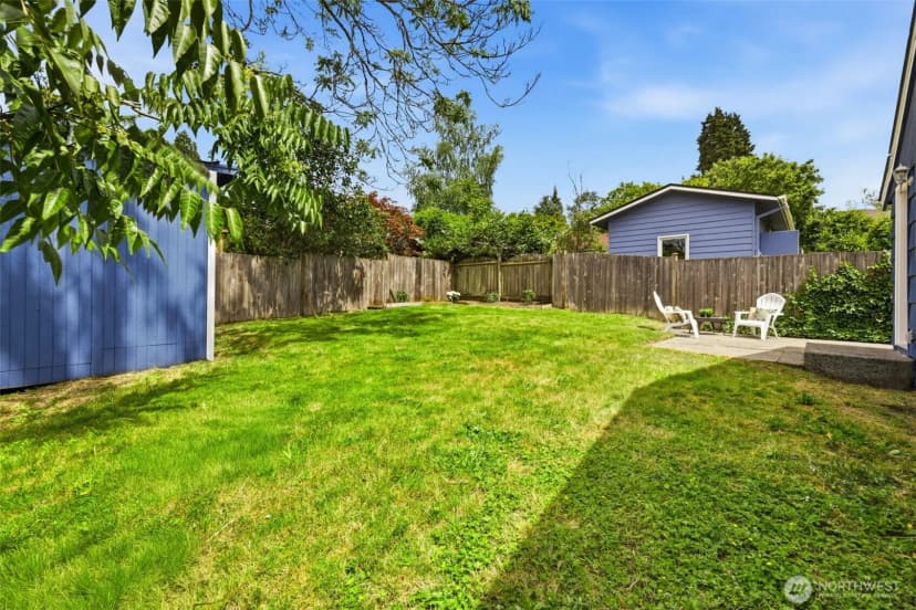 Property photo for 2722 Ne Blakeley Street, Seattle photo 24