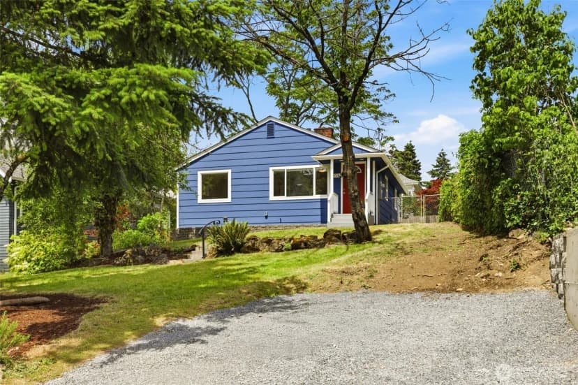 Property photo for 2722 Ne Blakeley Street, Seattle photo 27
