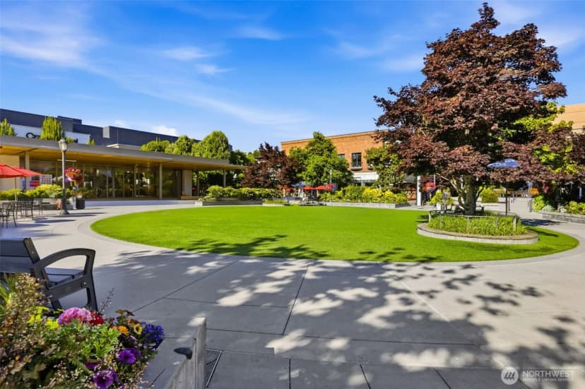 Property photo for 2722 Ne Blakeley Street, Seattle photo 34