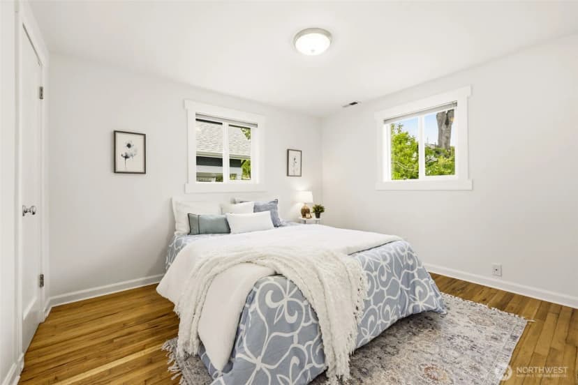 Property photo for 2722 Ne Blakeley Street, Seattle photo 18